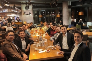 Maliye Denetim Elemanları Derneği tarafından tertip edilen "İzmir İftar Yemeği" programı, Alsancak Midpoint'te 11 Mart 2026 tarihinde gerçekleştirilmiştir.