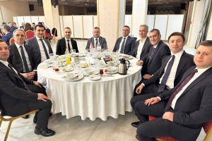 Maliye Denetim Elemanları Derneği tarafından düzenlenen “Ankara İftar Yemeği Programı”, Sayıştay Gölbaşı Sosyal Tesisleri’nde 12 Mart 2026 tarihinde gerçekleştirilmiştir.