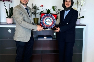 İzmir Defterdarlığına Grup Müdürü olarak atanan üyemiz Nur BİNGÖL ATAN ziyaret edilmiştir.