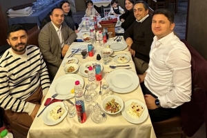 Maliye Denetim Elemanları Derneği tarafından tertip edilen "İstanbul İftar Yemeği" programı, Üsküdar SGK Sosyal Tesislerinde 27 Şubat 2026 tarihinde gerçekleştirilmiştir.