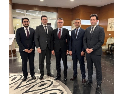 Maliye Denetim Elemanları Derneği tarafından düzenlenen “Ankara İftar Yemeği Programı”, Sayıştay Gölbaşı Sosyal Tesisleri’nde 12 Mart 2026 tarihinde gerçekleştirilmiştir.