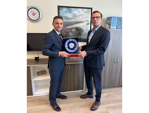 İstanbul Defterdarlığında Grup Müdürü olarak görev yapan üyemiz Sn. Onur KILIÇ ziyaret edilmiştir.