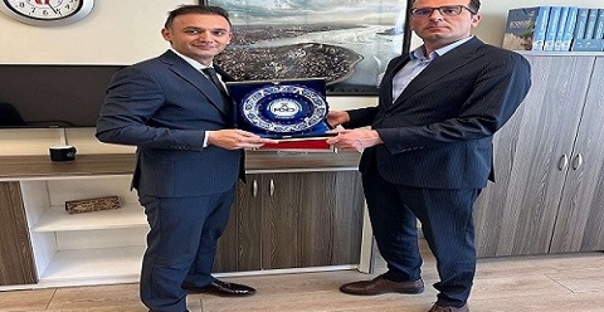 İstanbul Defterdarlığında Grup Müdürü olarak görev yapan üyemiz Sn. Onur KILIÇ ziyaret edilmiştir.
